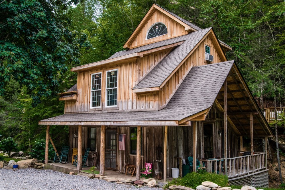 Serenity Falls Cabins