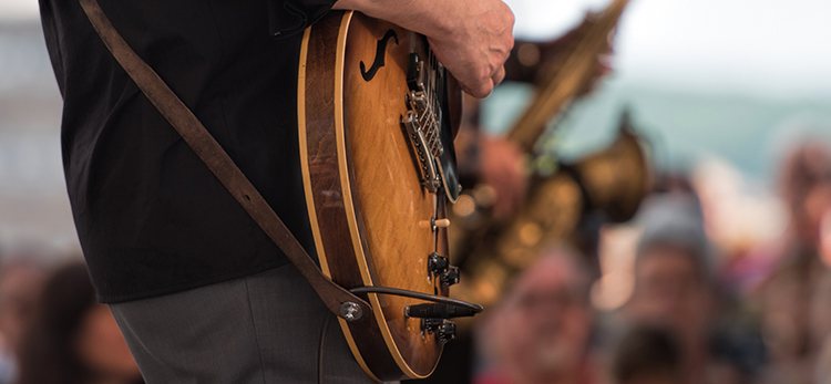 event-outdoor-concert