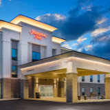 Hampton Inn - Newport