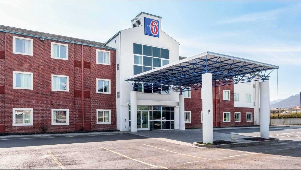 Motel 6
